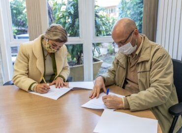 Prefeitura de Canoas assina acordo para requisição de medicamentos em clínicas e hospitais veterinários