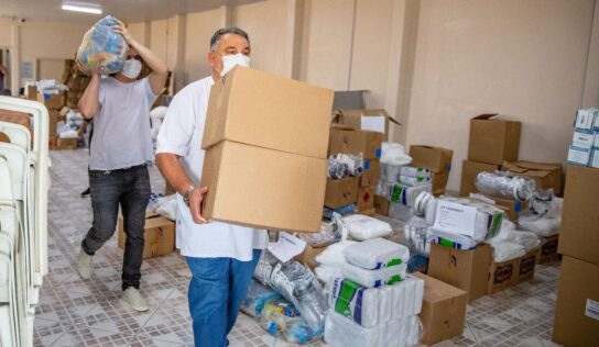 Conselho do Idoso de Canoas doa equipamentos de proteção para instituições que abrigam idosos