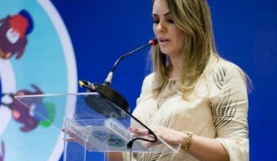 Carolina Lompa desiste de ser vice de Cesar Augusto