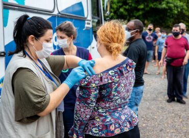 Moradores do bairro Guajuviras recebem programa Saúde Tá na Área nesta quinta-feira