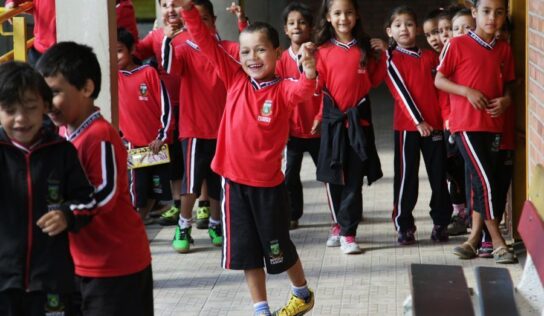 “Fora da escola não pode”, Canoas busca recuperar alunos que deixaram de frequentar as aulas