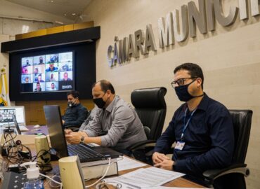 Vereadores cobram explicações da Corsan sobre qualidade da água e corte no abastecimento para canoenses