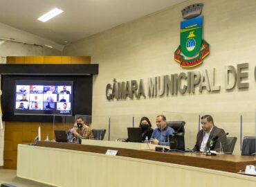 Dia Internacional dos Animais e Reforma Administrativa e Previdenciária dos Servidores Públicos do Município de Canoas.