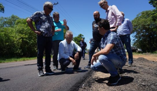 Busato, canoense visita obra histórica na Estrada do Conde em Guaíba